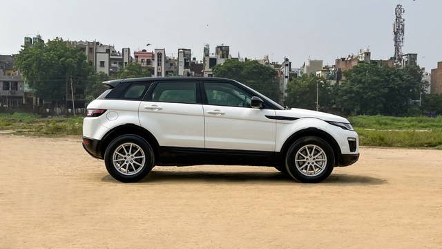 https://images10.gaadi.com/usedcar_image/4527128/original/614de630775ddabc32afd7982dab7312.jpg?imwidth=6401