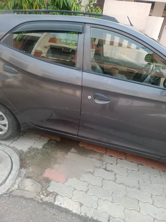 https://images10.gaadi.com/usedcar_image/4527147/original/08b2f87c-629f-4b25-a083-0e03d1d709c9.jpg?imwidth=6401