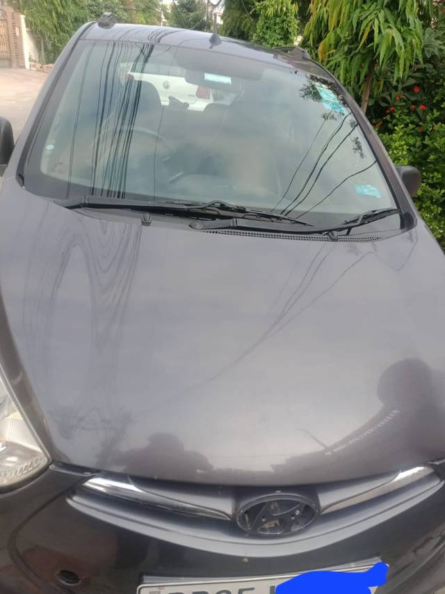 https://images10.gaadi.com/usedcar_image/4527147/original/714c17bf-e683-45b1-98a9-4a7adaab8a69.jpg?imwidth=6400