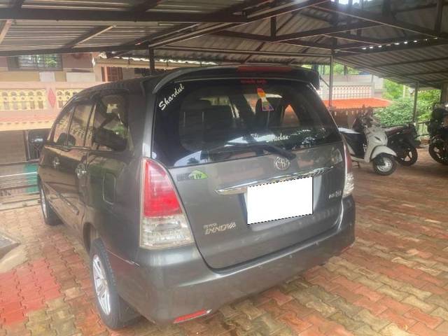 https://images10.gaadi.com/usedcar_image/4527160/original/processed_ba015683-db38-483e-88b1-6a0f18d7ef10.jpg?imwidth=6402