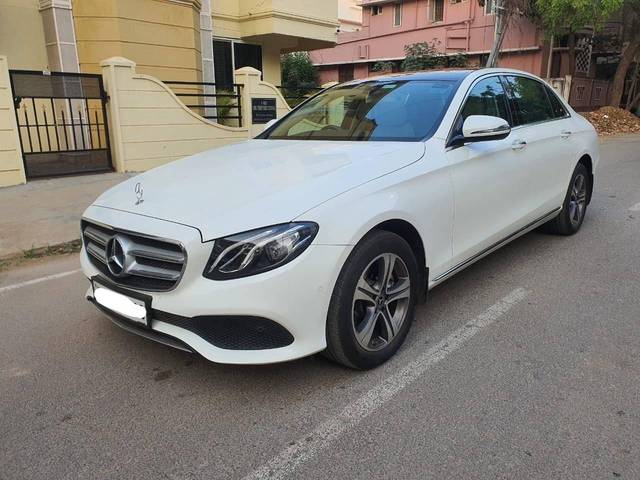 https://images10.gaadi.com/usedcar_image/4527165/original/processed_109da66e7e3b0acda060c38caf115eac.jpg?imwidth=6402