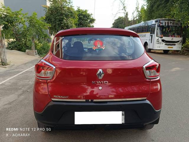 https://images10.gaadi.com/usedcar_image/4527192/original/processed_ac590d982e11d0851737c5167adacb6c.jpg?imwidth=6402