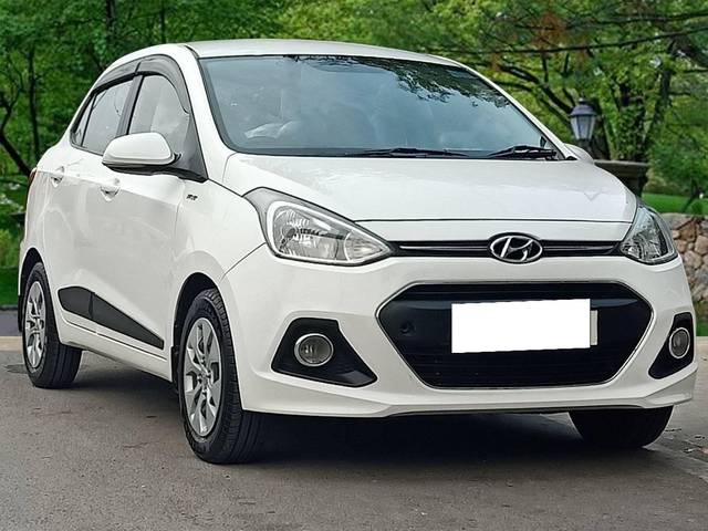 https://images10.gaadi.com/usedcar_image/4527195/original/processed_b6a402ce-287c-4b01-a2b4-495736802d83.jpg?imwidth=6400