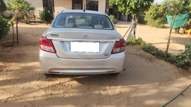 https://images10.gaadi.com/usedcar_image/4527202/original/processed_ae3ac51a-2531-48e3-b887-024f90c57f16.jpg?imwidth=6402