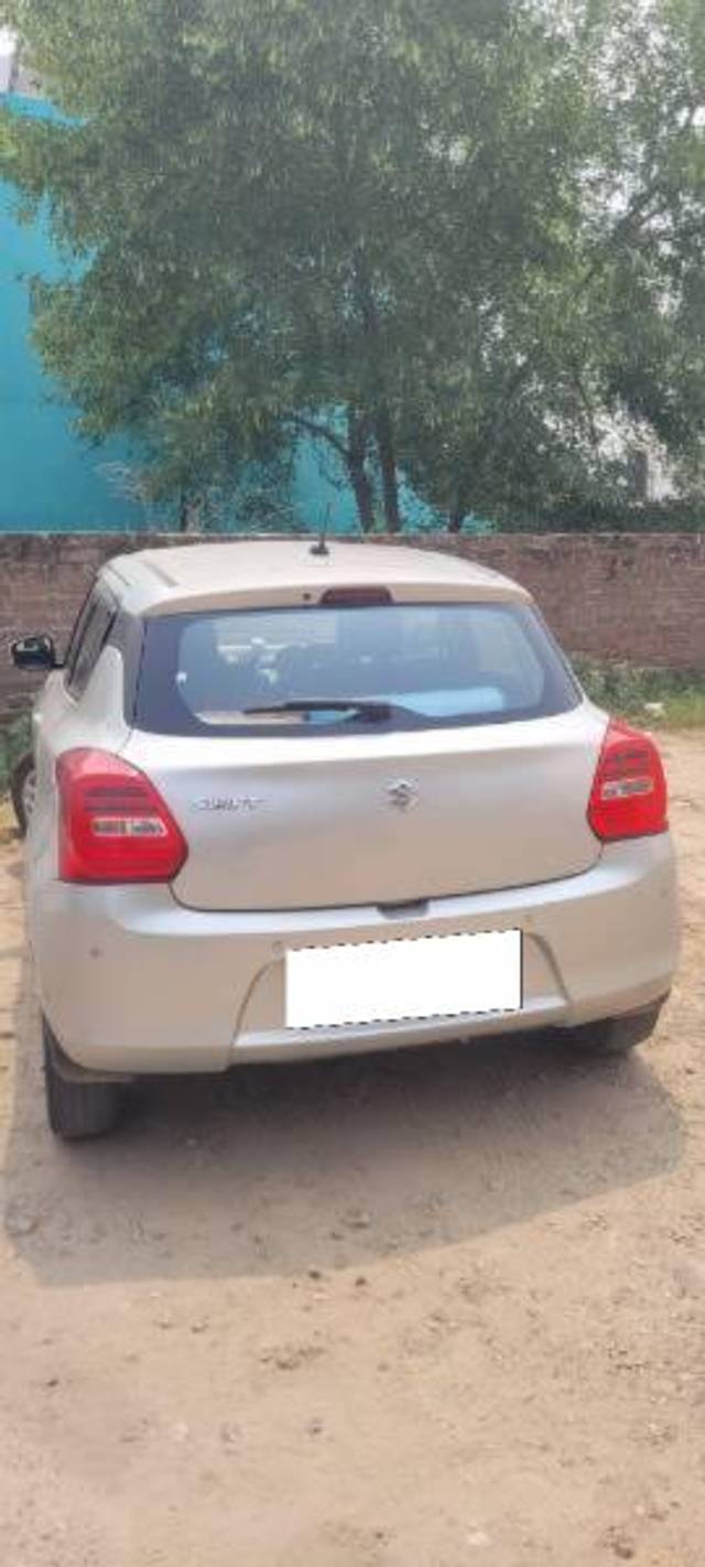 https://images10.gaadi.com/usedcar_image/4527204/original/processed_5fed93b1-af9e-4e05-95b3-557e68e588b7.jpg?imwidth=6401