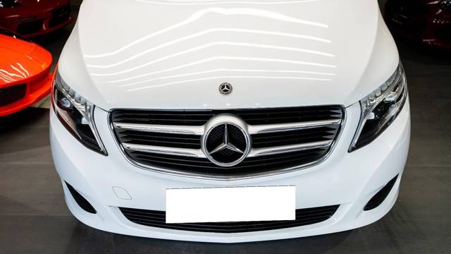 https://images10.gaadi.com/usedcar_image/4527210/original/processed_ac3a0b42e97ac7980c2fa92351033c25.jpg?imwidth=6402