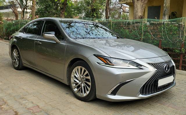 https://images10.gaadi.com/usedcar_image/4527218/original/944b8b2d4d7cf3d1166f34952afd38d2.jpg?imwidth=6400
