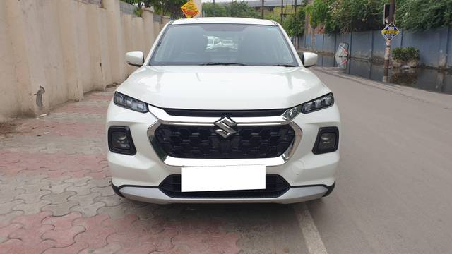 https://images10.gaadi.com/usedcar_image/4527226/original/processed_ca2c137fc6efbebcf32320bca3e9dae5.jpg?imwidth=6402
