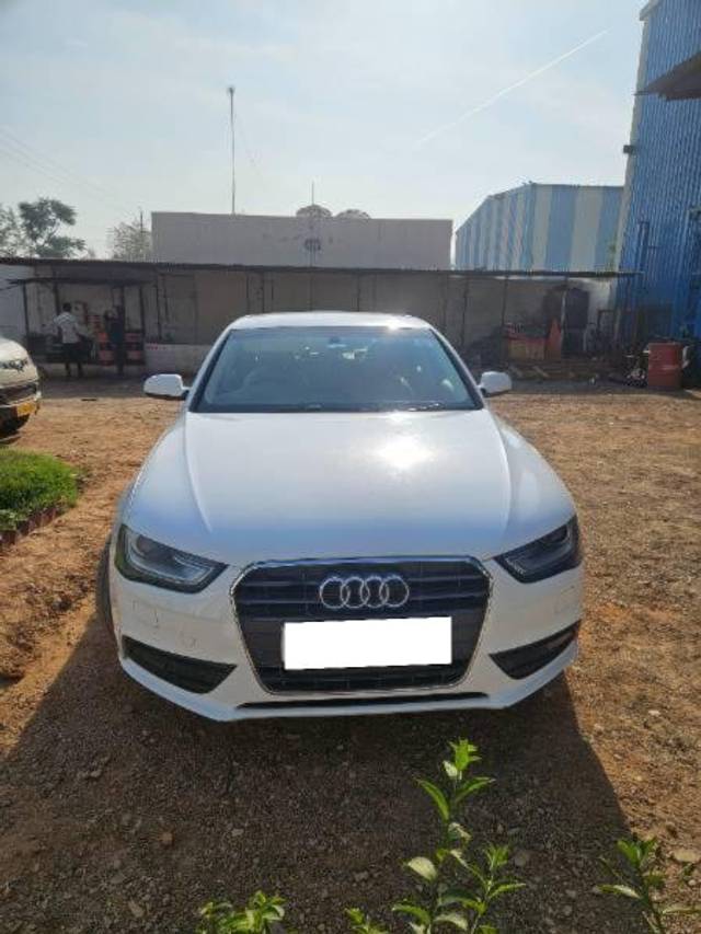 https://images10.gaadi.com/usedcar_image/4527269/original/processed_2ef7322e-db70-4832-b80b-d10883486220.jpg?imwidth=6400