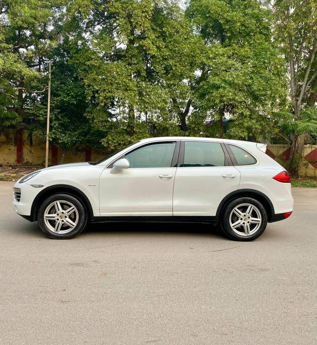 https://images10.gaadi.com/usedcar_image/4527272/original/processed_53d63885b82c3d848048263190e7971c.jpg?imwidth=6402