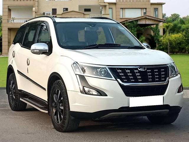 https://images10.gaadi.com/usedcar_image/4527276/original/processed_79660607fd4a3bc6f37c884731332037.jpg?imwidth=6400