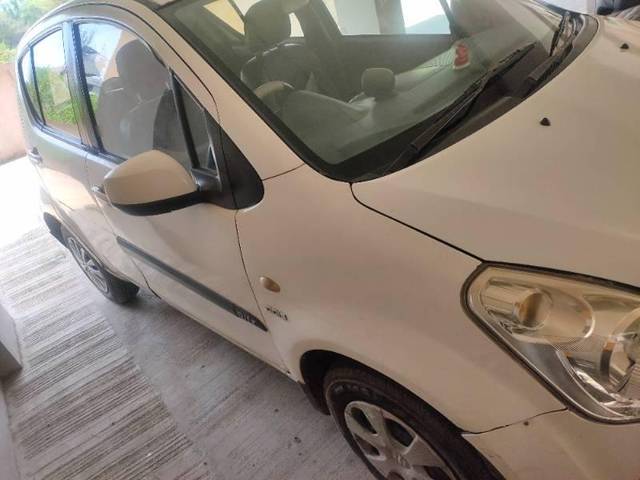 https://images10.gaadi.com/usedcar_image/4527278/original/processed_48ac9b7d-2dce-45cf-8272-c8697e112101.jpg?imwidth=6400