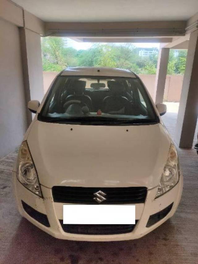 https://images10.gaadi.com/usedcar_image/4527278/original/processed_8dd226bc-c209-4c27-bbb5-987a567a0ccf.jpg?imwidth=6402