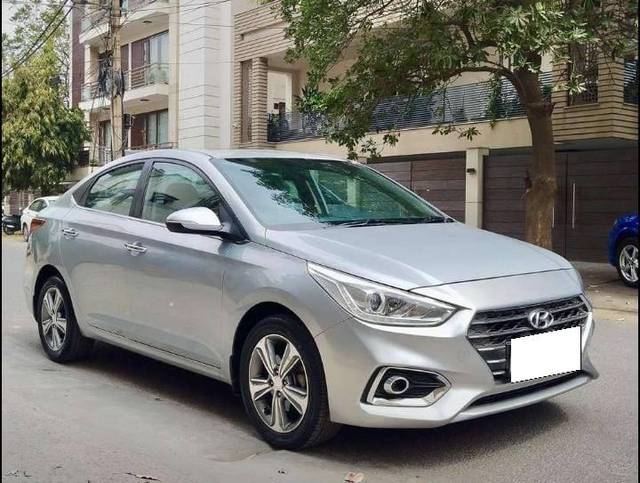 https://images10.gaadi.com/usedcar_image/4527297/original/processed_37e795266fe28f1ad2289450def57324.jpg?imwidth=6400