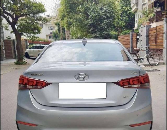 https://images10.gaadi.com/usedcar_image/4527297/original/processed_a42435153805c90fe2763accfe1576f9.jpg?imwidth=6401