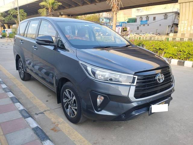 https://images10.gaadi.com/usedcar_image/4527302/original/processed_5697513ce87fa95d3ea97348babfa599.jpg?imwidth=6400