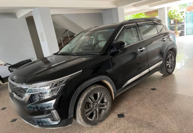 https://images10.gaadi.com/usedcar_image/4527304/original/dd1be6e2-381e-4f7e-a8ed-3458a562ac62.?imwidth=6400