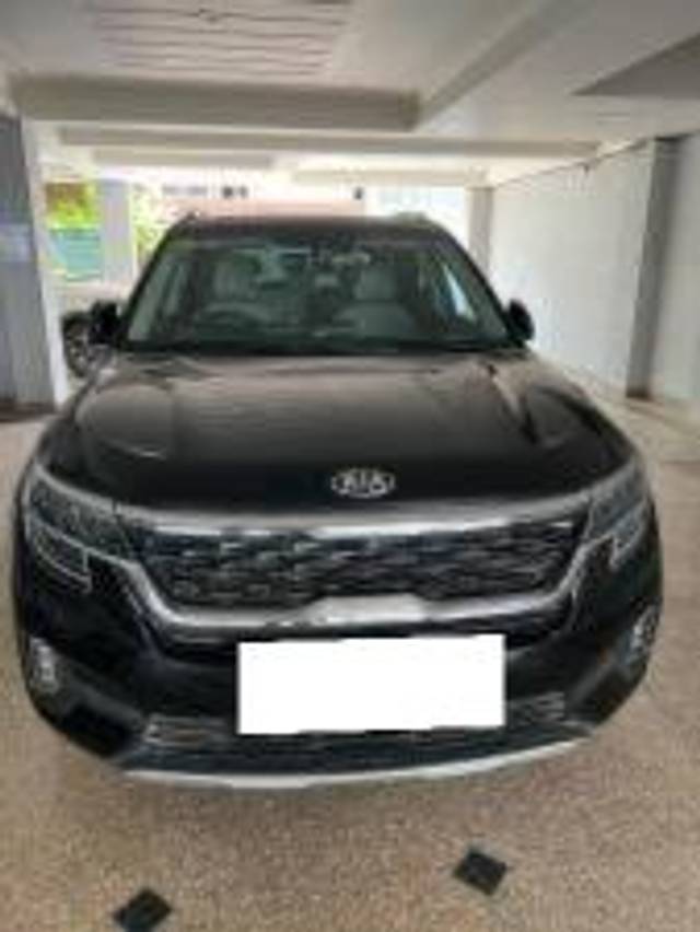 https://images10.gaadi.com/usedcar_image/4527304/original/processed_a714f282239108fcf3e10732c76ddb3b.jpg?imwidth=6402