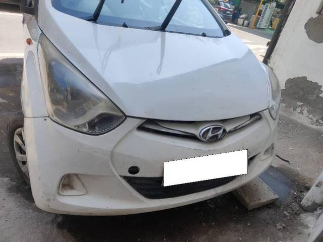 https://images10.gaadi.com/usedcar_image/4527305/original/processed_19a308fc-0306-4b0f-a274-d81869499f27.jpg?imwidth=6402