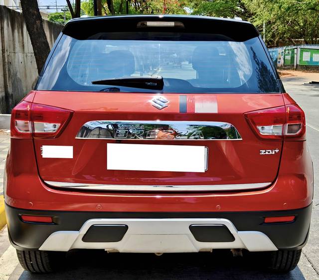 https://images10.gaadi.com/usedcar_image/4527309/original/processed_039066f8c7d3aca4e00c63c4f2b09f84.jpg?imwidth=6402