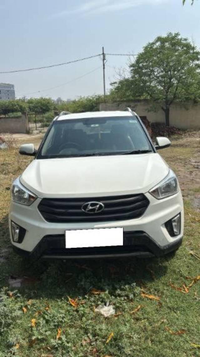 https://images10.gaadi.com/usedcar_image/4527313/original/processed_770604e9-4801-4848-8615-191360b04650.jpeg?imwidth=6400