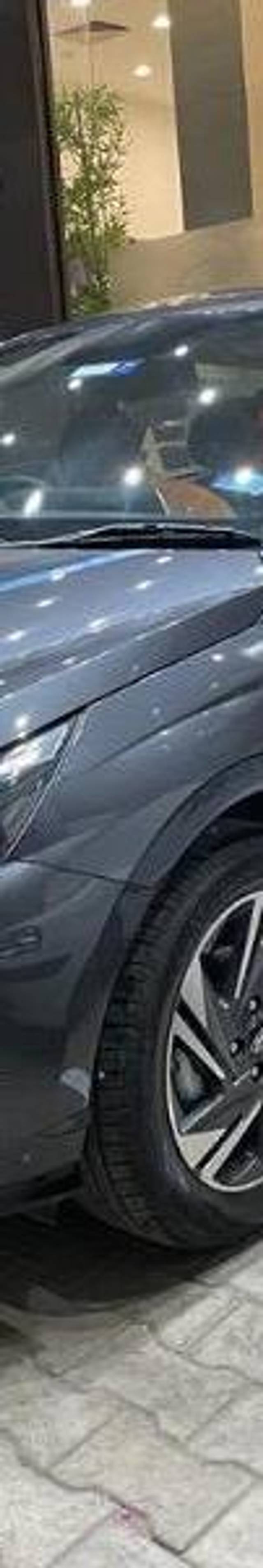 https://images10.gaadi.com/usedcar_image/4527314/original/processed_3d3672fd-197b-4f58-b4ef-6e177e4e0964.jpeg?imwidth=6400