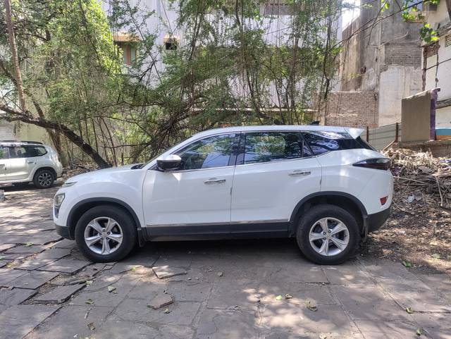 https://images10.gaadi.com/usedcar_image/4527316/original/98b3e067f23f919900bc279432a40902.jpg?imwidth=6402