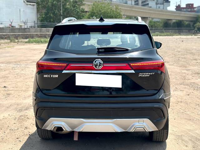 https://images10.gaadi.com/usedcar_image/4527326/original/processed_defcc3a1-ab47-45fa-837f-52ce58f335c1.jpg?imwidth=6402