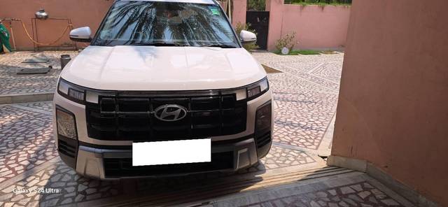 https://images10.gaadi.com/usedcar_image/4527329/original/processed_fcccd86a-f7e0-4261-9177-2be440045d42.jpg?imwidth=6400