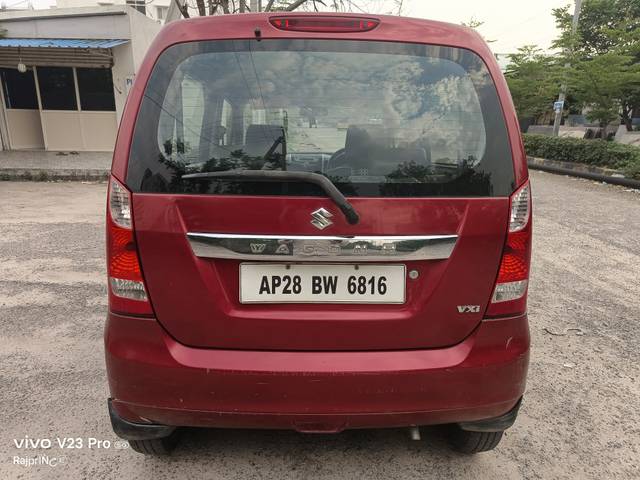 https://images10.gaadi.com/usedcar_image/4527333/original/7a138695035ea9b7b2e811fd2a1f60b4.jpg?imwidth=6402