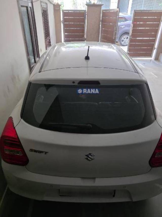 https://images10.gaadi.com/usedcar_image/4527348/original/processed_4e359dfa-7436-4c17-8f6c-7445478db956.jpg?imwidth=6401