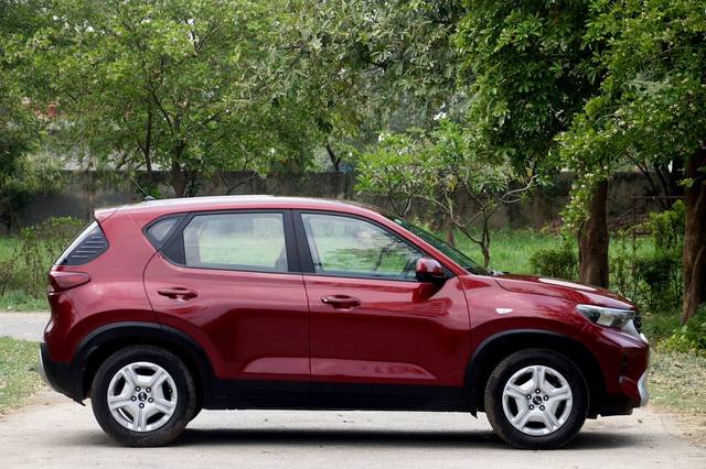 https://images10.gaadi.com/usedcar_image/4527374/original/d202c8dd3d3eb5983e6c1721f8a79be5.jpeg?imwidth=6401