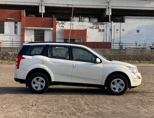 https://images10.gaadi.com/usedcar_image/4527377/original/3271eebf3cd55d321dd6fe96ebc61605.jpg?imwidth=6401