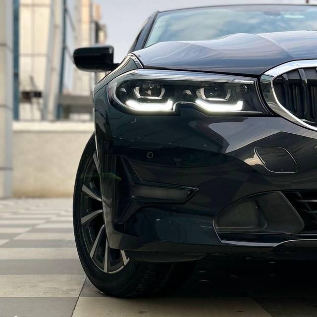https://images10.gaadi.com/usedcar_image/4527378/original/processed_43592ca39e51f63eacafeb9888bdb5cf.jpg?imwidth=6402