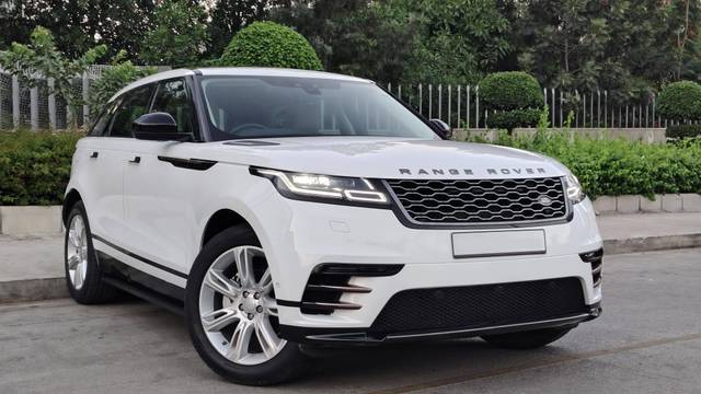 https://images10.gaadi.com/usedcar_image/4527382/original/processed_625baa01c53bb6bed39dbae60ee85614.jpg?imwidth=6400