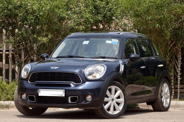 https://images10.gaadi.com/usedcar_image/4527383/original/processed_74e173b3a816aa59e136725b8e8ed5f6.jpeg?imwidth=6400