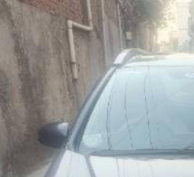 https://images10.gaadi.com/usedcar_image/4527396/original/processed_processed_1cc42bd2-5113-42a3-88d3-323320b7f605.jpg?imwidth=6400