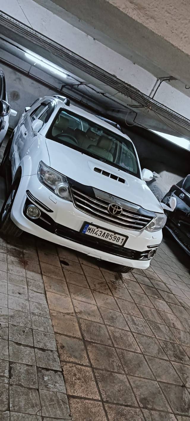 https://images10.gaadi.com/usedcar_image/4527418/original/306cde02a3a82a76d62c0661e37da9ce.jpg?imwidth=6400