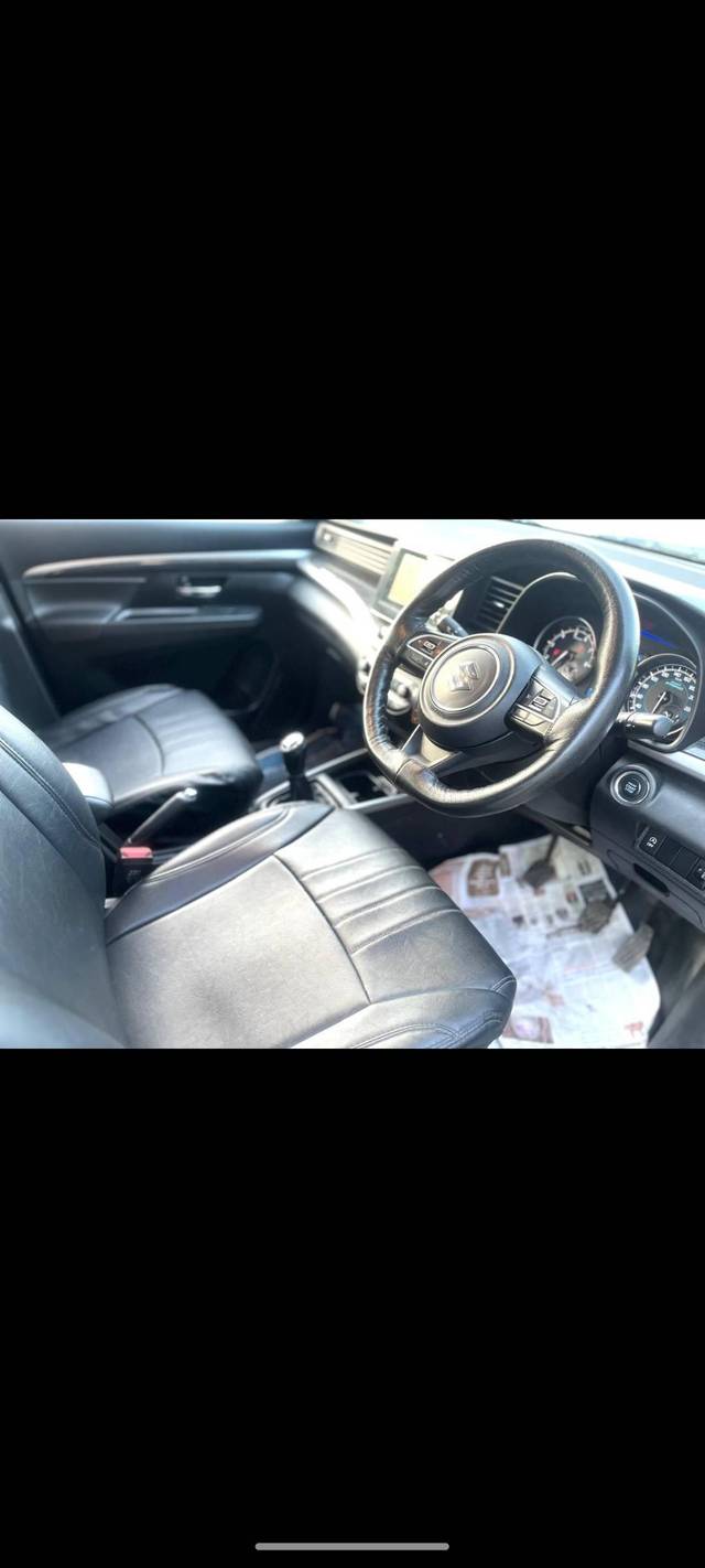 https://images10.gaadi.com/usedcar_image/4527421/original/processed_a4e6783fc05f7db001e018873a981181.jpg?imwidth=6402