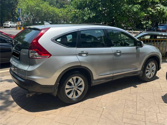 https://images10.gaadi.com/usedcar_image/4527422/original/processed_b3aa4141-6480-44cf-9898-a0e5e9b64388.jpg?imwidth=6402