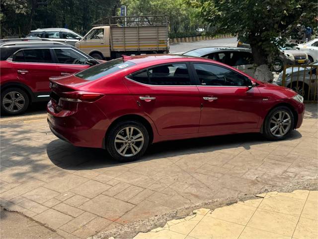 https://images10.gaadi.com/usedcar_image/4527428/original/processed_466750f7-5883-4442-abf6-fd1cc9943858.jpg?imwidth=6401