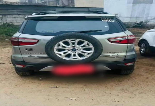 https://images10.gaadi.com/usedcar_image/4527438/original/fc8d71a8-39c5-4879-902d-df85871f7152.?imwidth=6401