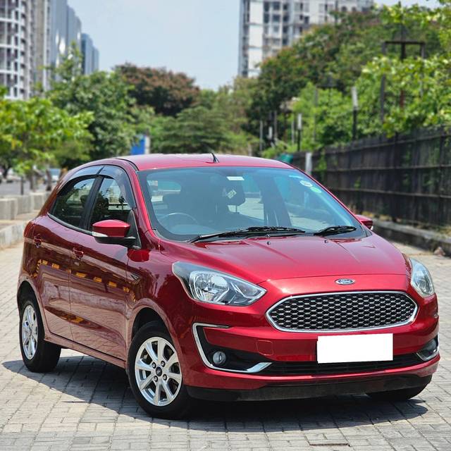 https://images10.gaadi.com/usedcar_image/4527450/original/processed_a8f2dab5a2c53847f3c08ec242965df0.jpg?imwidth=6400
