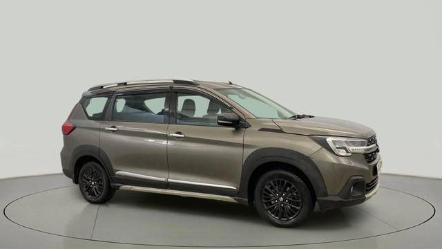 https://images10.gaadi.com/usedcar_image/4527452/original/495d698340926f7c51151d23db2d10af.jpg?imwidth=6400