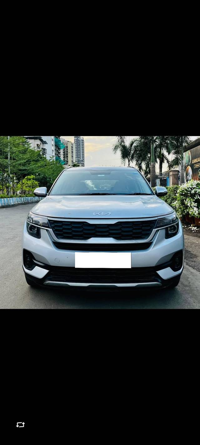 https://images10.gaadi.com/usedcar_image/4527453/original/processed_e72766830e0a9d7bd89ee7ed25846e34.jpg?imwidth=6400