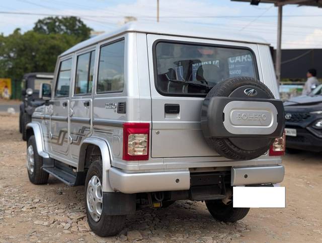 https://images10.gaadi.com/usedcar_image/4527461/original/processed_2cb58eafaf5dd394338a549f04ff2d05.jpg?imwidth=6401