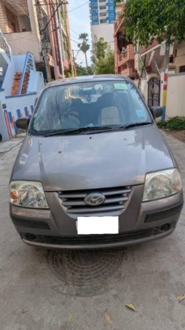 https://images10.gaadi.com/usedcar_image/4527472/original/processed_987b9acb-59bf-4d3d-89ba-67f729856555.jpg?imwidth=6402