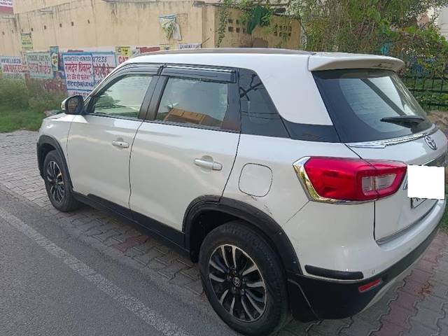 https://images10.gaadi.com/usedcar_image/4527495/original/processed_605b6f60-f7a8-4d2f-9527-b90b48be4a6c.jpg?imwidth=6402