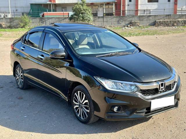 https://images10.gaadi.com/usedcar_image/4527515/original/processed_eded5fcc184093a0e95d885900922000.jpg?imwidth=6400
