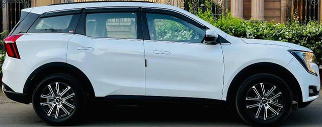 https://images10.gaadi.com/usedcar_image/4527519/original/processed_b930326a9ba1eef44f50b5019132ae09.jpg?imwidth=6401